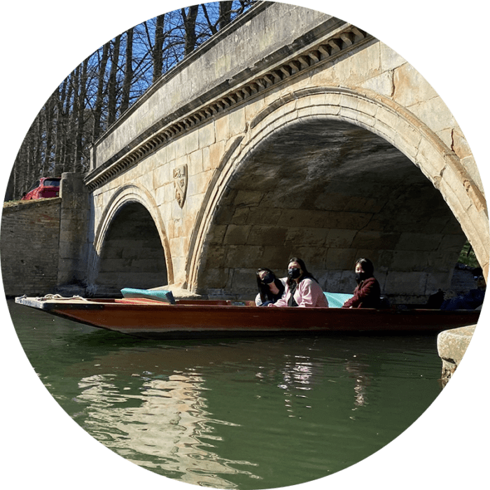 cambridge shared punting tour