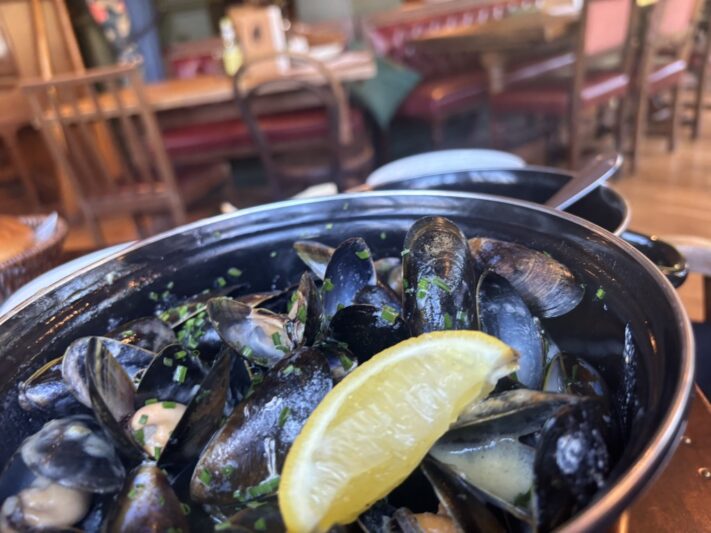 mussels from Byron's Bear Pub